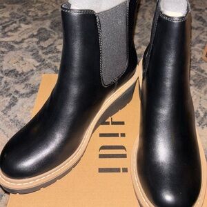 IDIFU Black Ankle Boots